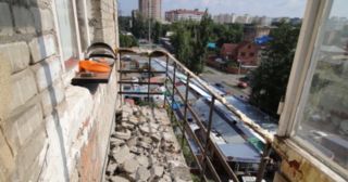 Демонтаж балкона Барабинск, цена от 2906 руб.